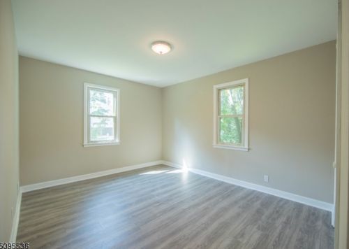 451 River Rd, Rahway NJ  07065-4203 exterior