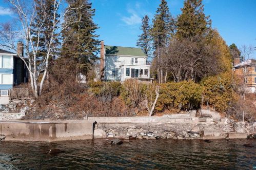 5708 London Rd, Duluth MN 55804-2517 exterior