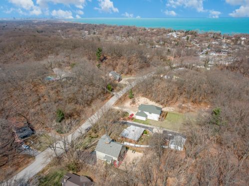 665 Shelby St, Gary IN 46403-2254 exterior