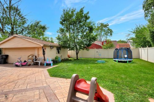 11542 Kolin Ave, Chicago IL 60803-2139 exterior