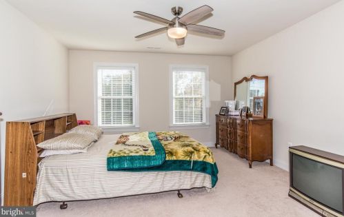 8106 Ashton St, Alexandria VA 22309-1345 exterior