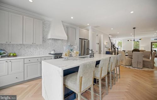 30 Adams St, Washington DC  20001-1026 exterior