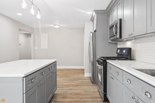 16 Eugenia St, Atlanta GA 30318-0026 exterior