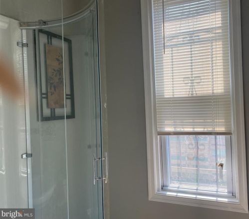 224 Marks Ave, Darby PA 19023-1714 exterior