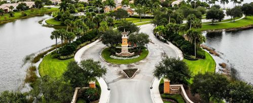 9979 Stonegate Dr, Fort Pierce FL 34987-2423 exterior