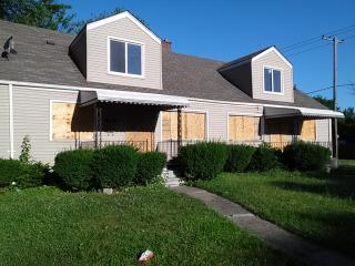 8505 Evergreen Ave, Detroit MI  48228-2966 exterior