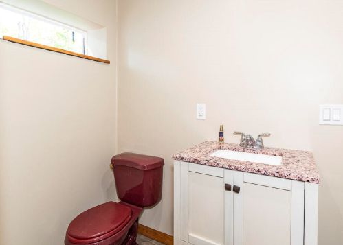 6922 Lovers Ln, Kalamazoo MI 49002-4427 exterior