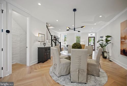 30 Adams St, Washington DC  20001-1026 exterior