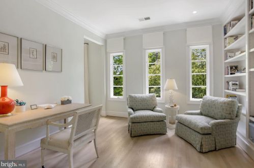 3020 Chain Brg Rd, Washington DC 20016-3410 exterior