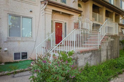 403 Lafayette Rd, Metuchen, NJ 08840-2980