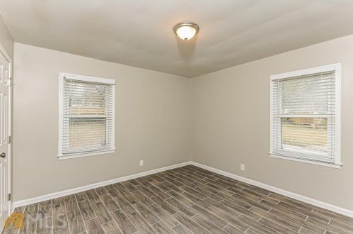 2703 Larkspur Dr, Atlanta GA 30316-4322 exterior