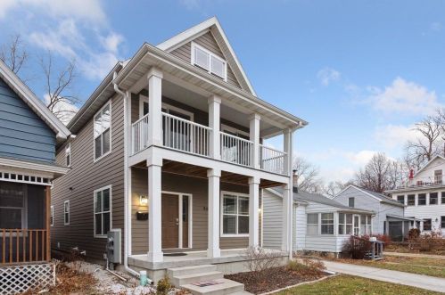 940 Dayton St, Madison WI  53715-1131 exterior