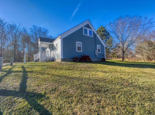 232 Suncook Vly Rd, Alton NH 03809-4629 exterior