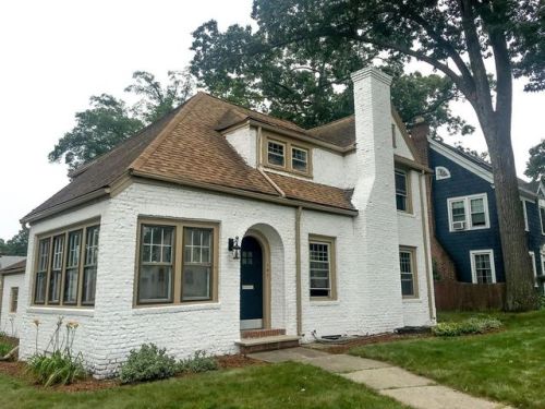 107 Perkins St, Springfield, MA 01118-2031