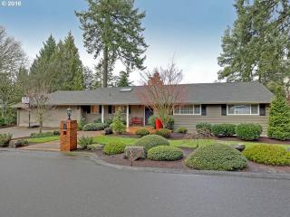 2775 106 Ave, Portland OR  97266-6333 exterior