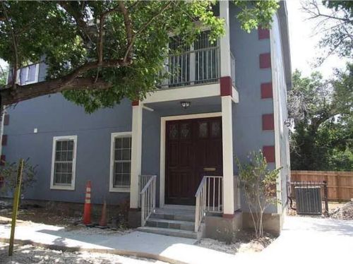 1703 Chicon St, Austin TX  78702-1231 exterior