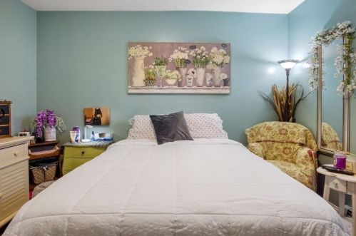 67 Catharine St, Worcester MA 01605-2708 exterior