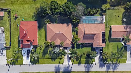 2081 Burlington St, Fort Pierce FL  34984-4350 exterior