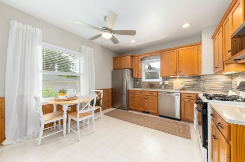 8001 Stickney Ave, Milwaukee WI 53213-1644 exterior