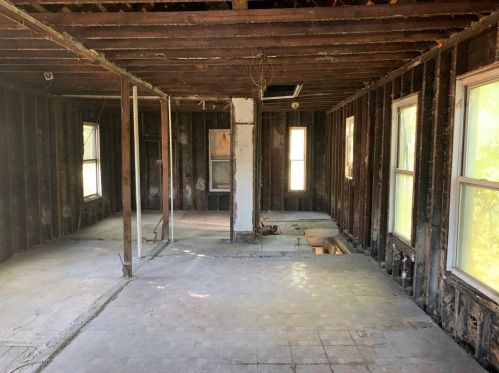 638 65th St, Chicago IL  60637-3459 exterior