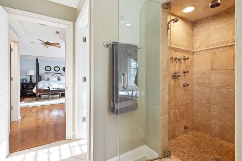 482 Prospect Ave, Elmhurst IL 60126-4325 exterior