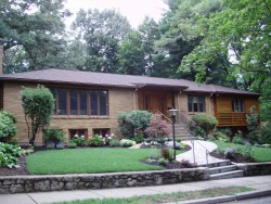 45 Druid Hill Rd, Newton, MA 02461-2040