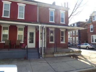 402 Cherry St, Pottstown PA  19464-5936 exterior