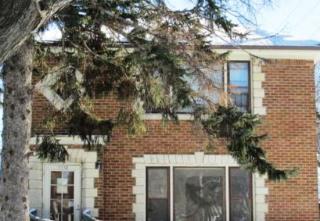 3302 47th St, Milwaukee, WI 53219-4701