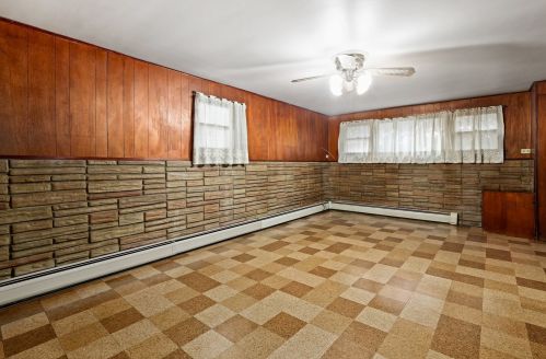 5655 Kenneth Ave, Chicago IL 60646-5907 exterior