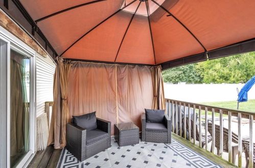 27 Ryefield, Enfield CT 06082-3935 exterior