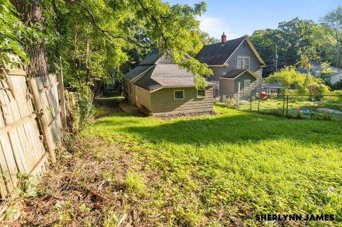 338 Hanover St, Grand Rapids MI 49505-5076 exterior