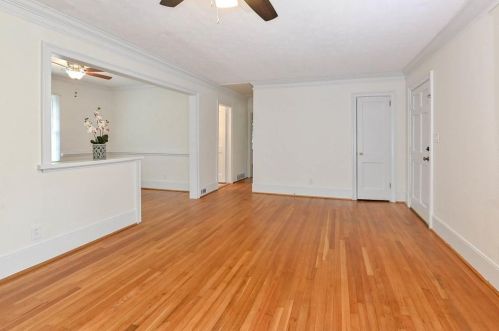 381 Hilderbrand Dr, Atlanta GA  30328-4155 exterior