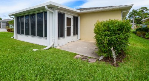5675 Travelers Way, Fort Pierce FL 34982-4058 exterior