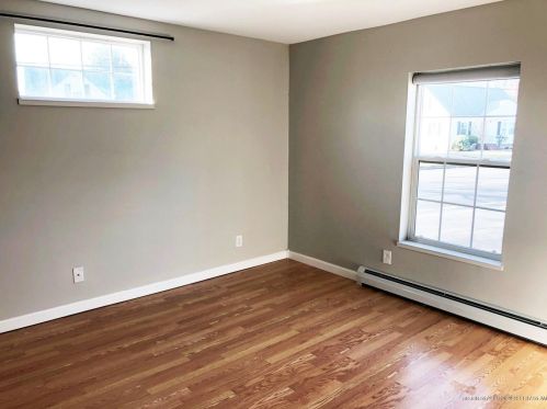 1269 Washington Ave, Portland ME 04103-2045 exterior