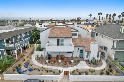 5524 Driftwood St, Oxnard CA  93035-1039 exterior