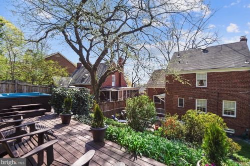 301 Glendale Ave, Alexandria VA 22301-2407 exterior