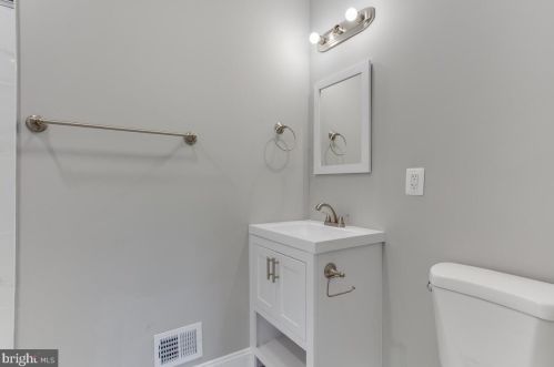 730 50th St, Washington DC  20019-4813 exterior