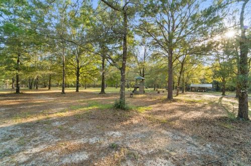 46 Kemper Ln, Defuniak Springs, FL 32433-6930
