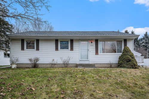 2710 Rolling Hill Ave, Kalamazoo, MI 49024-6645