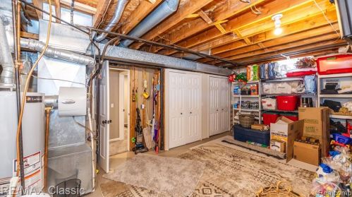 22158 Edgewater, Novi MI  48375-5014 exterior