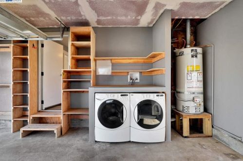 1220 Sherlock Way, Concord CA 94521-3443 exterior