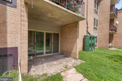 2202 Greenery Ln, Silver Spring MD  20906-3618 exterior