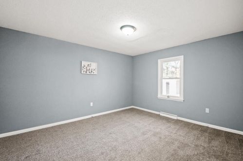 248 Eric Ave, Meskegon MI 49444-3702 exterior