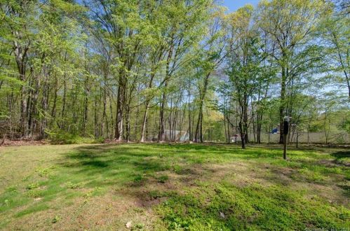 79 Bush Hl Rd, Exeter CT 06249-1210 exterior