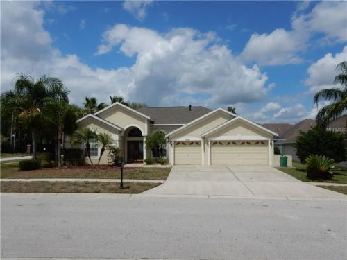 10402 Meadow Crossing Dr, Tampa, FL 33647-3154