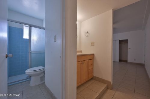 5002 1 St, Tucson AZ 85711-1507 exterior