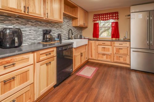 2916 92 St, Sturtevant WI 53177-2017 exterior