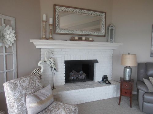 1335 Water St, Cottrellville MI 48039-3618 exterior