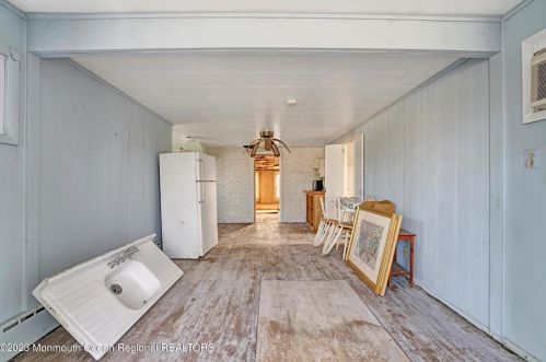 302 4 Ave, Belmar NJ 07719-2155 exterior