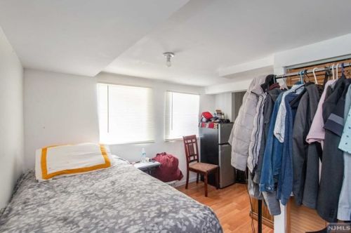 132 4 St, Paterson NJ 07522-1855 exterior